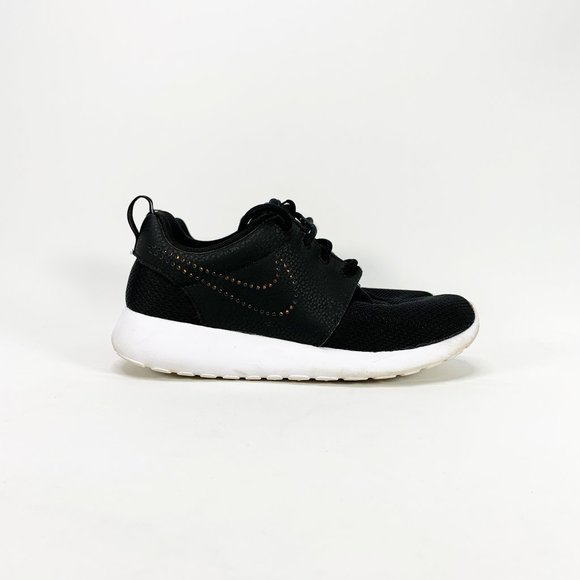 black and gold sneakers women's